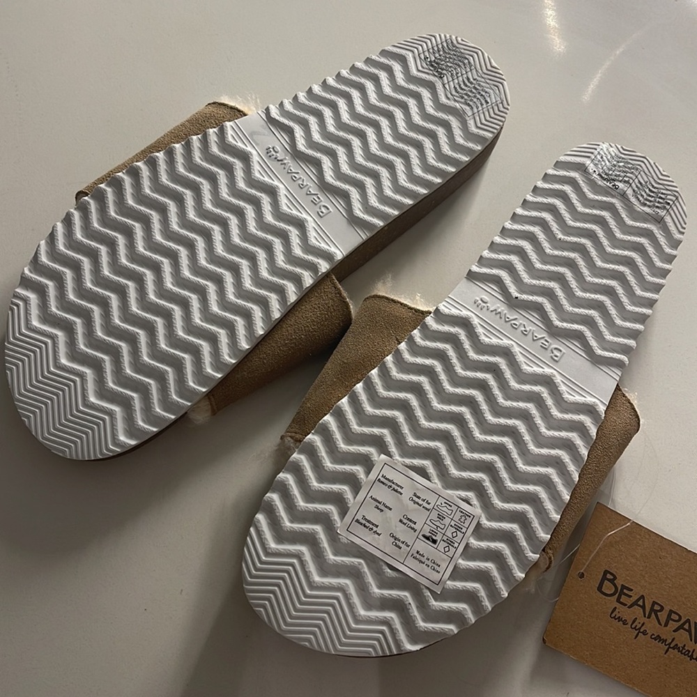 BEARPAW BETTINA BROWN TAN SUEDE SANDALS SLIDES SIZE 9 - Picture 5 of 6